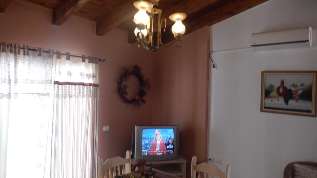 Jelena's Luxury Apartments Saranda Extérieur photo
